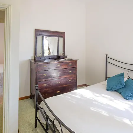 Gorgeous Apartment In Portaria With Wifi Exterior photo