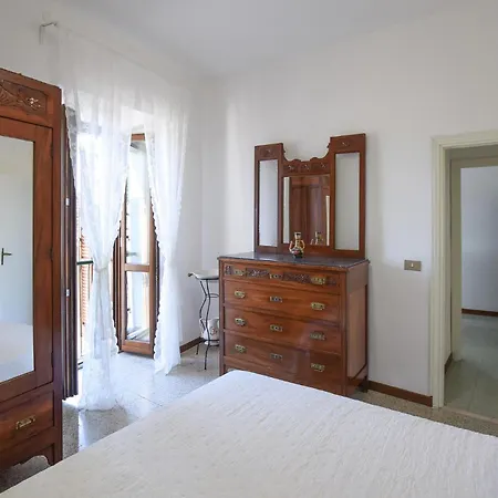 Gorgeous Apartment In Portaria With Wifi Exterior photo