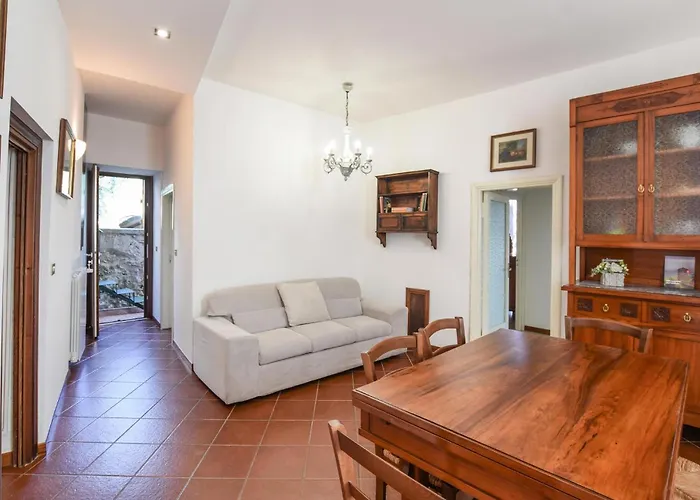 Gorgeous Apartment In Portaria With Wifi